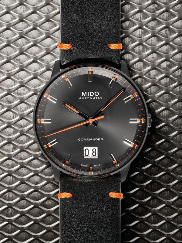 MIDO Commander II Big Date M021.626.36.051.01 Herrenuhr