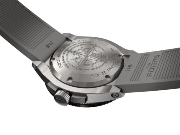 FORTIS Marinemaster M-40 Rockstone Gray auf Horizon Strap F.812.0005