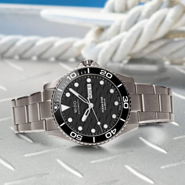 MIDO Ocean Star 200C Titanium M042.430.44.051.00