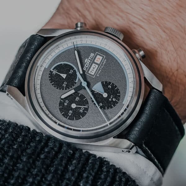 FORTIS Stratoliner S-41 Cosmic Gray auf Aviator Strap F2340016