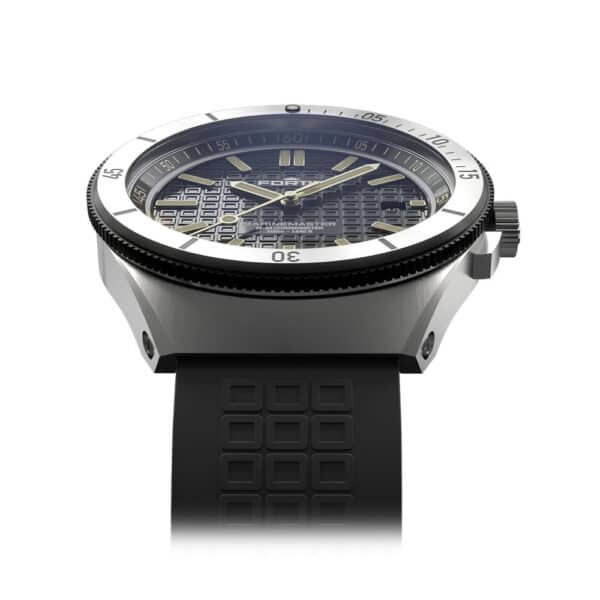 FORTIS Marinemaster M-44 Black Resin auf Horizon Strap F8120017