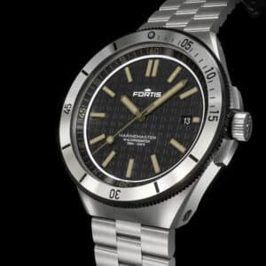 FORTIS Marinemaster M-44 Black Resin auf Block Bracelet F8120018