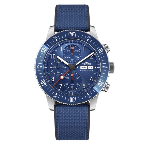 FORTIS Novonaut N-42 Cobalt Blue Edition auf Hybrid Strap F2040013